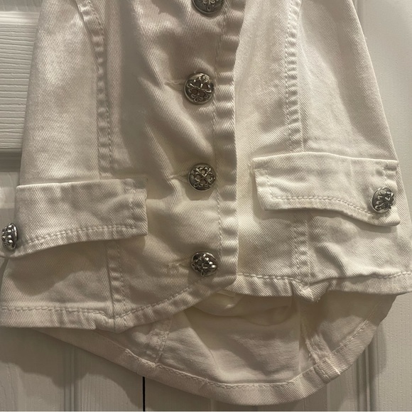 White denim halter top by Dollhouse - Picture 2 of 8